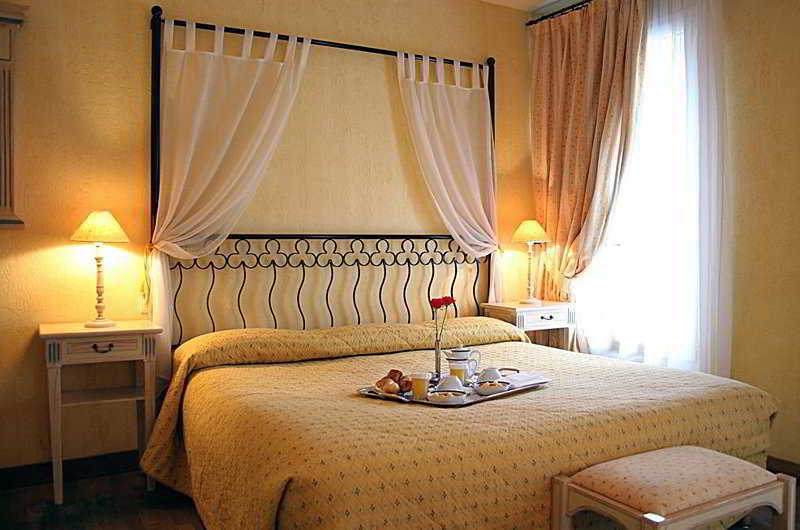 Villa Alessandra Paris Rum bild